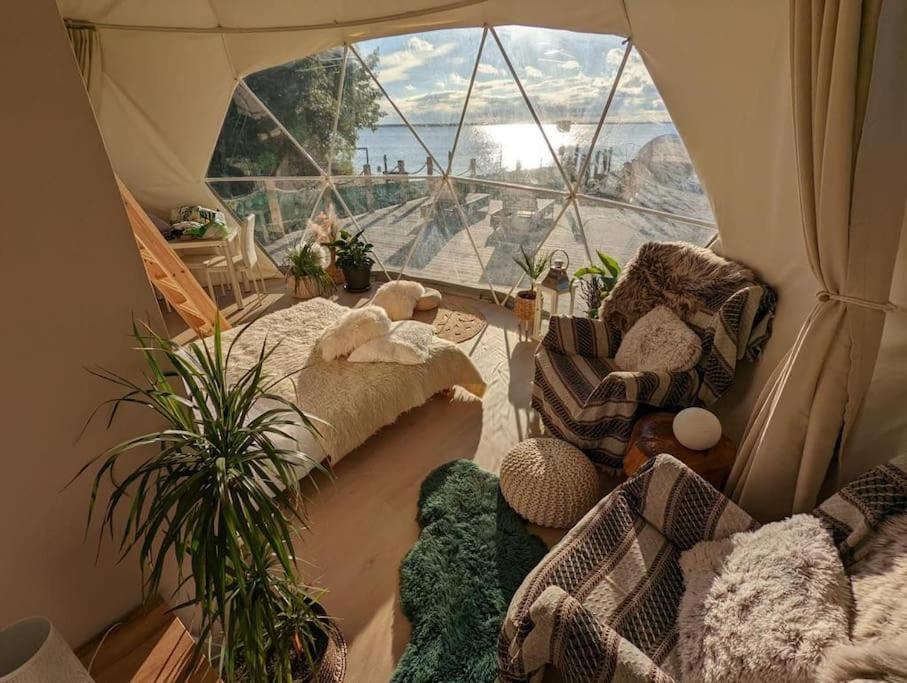 Отель Beautiful Located Dome Wapnica  Экстерьер фото